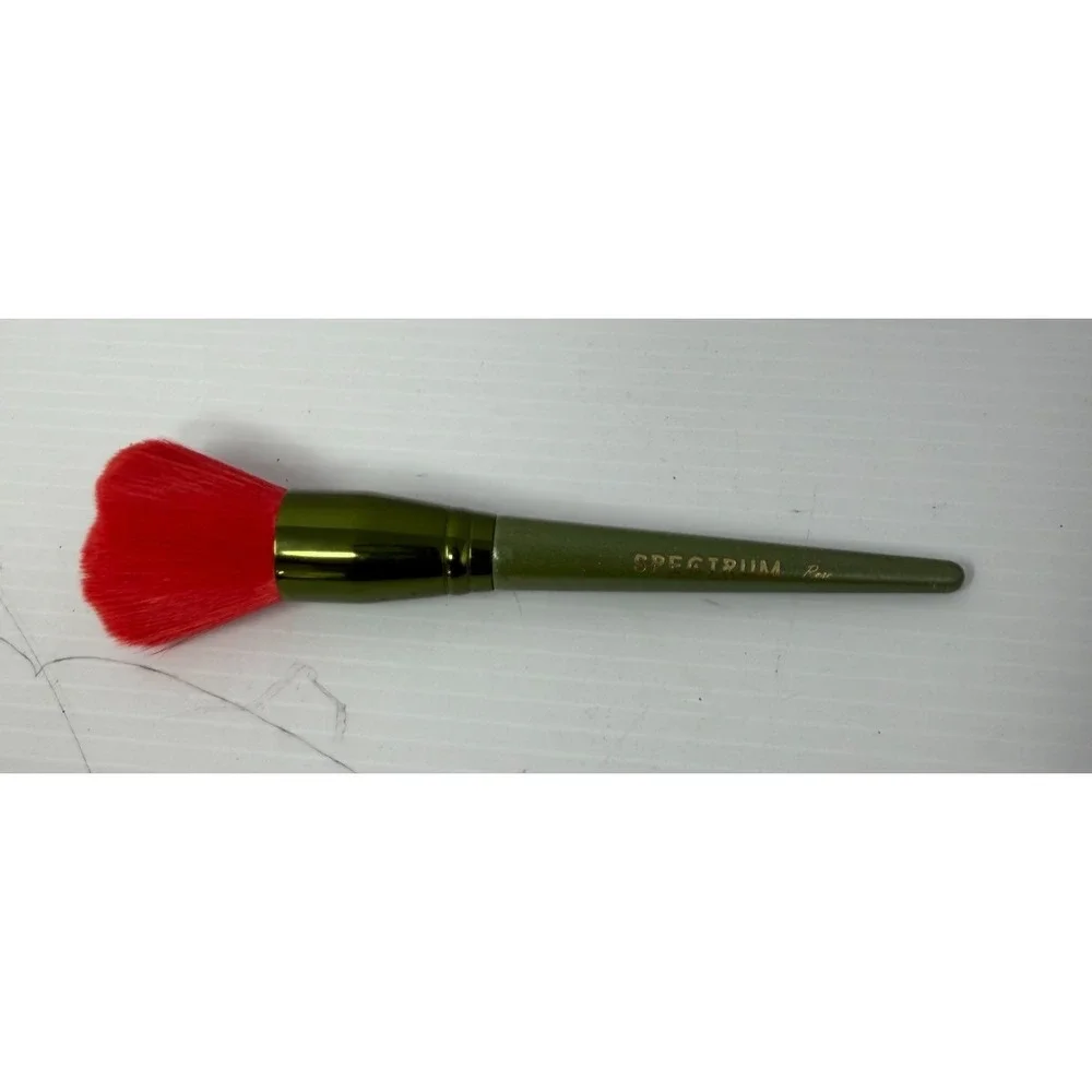 Spectrum Beauty Beauty And The Beast Makeup Rose Brush